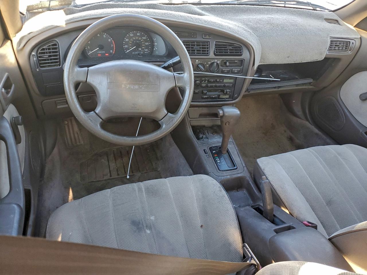 1993 TOYOTA CAMRY DX photo 8