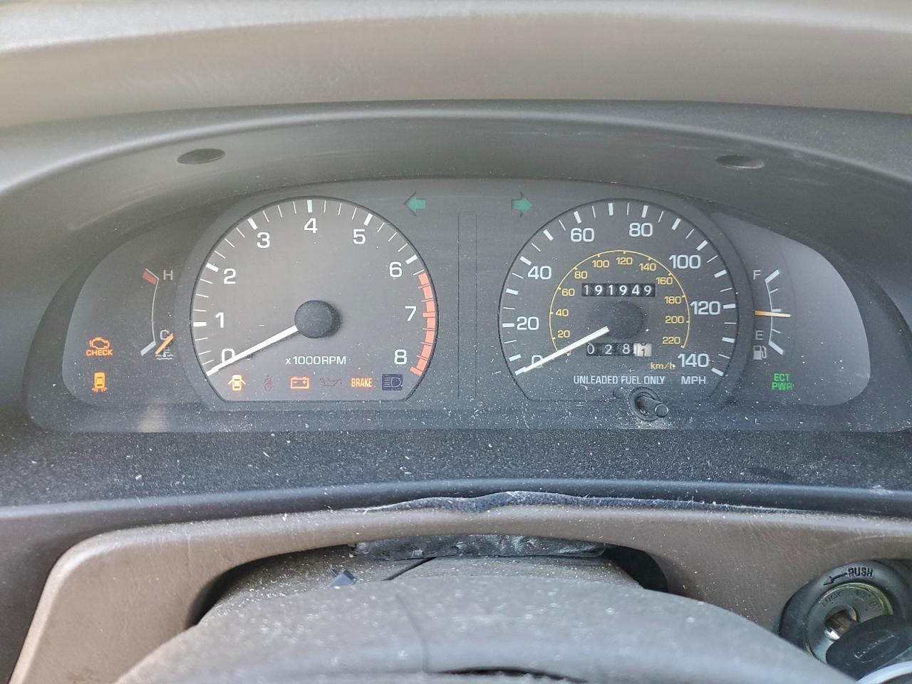 1993 TOYOTA CAMRY DX photo 9