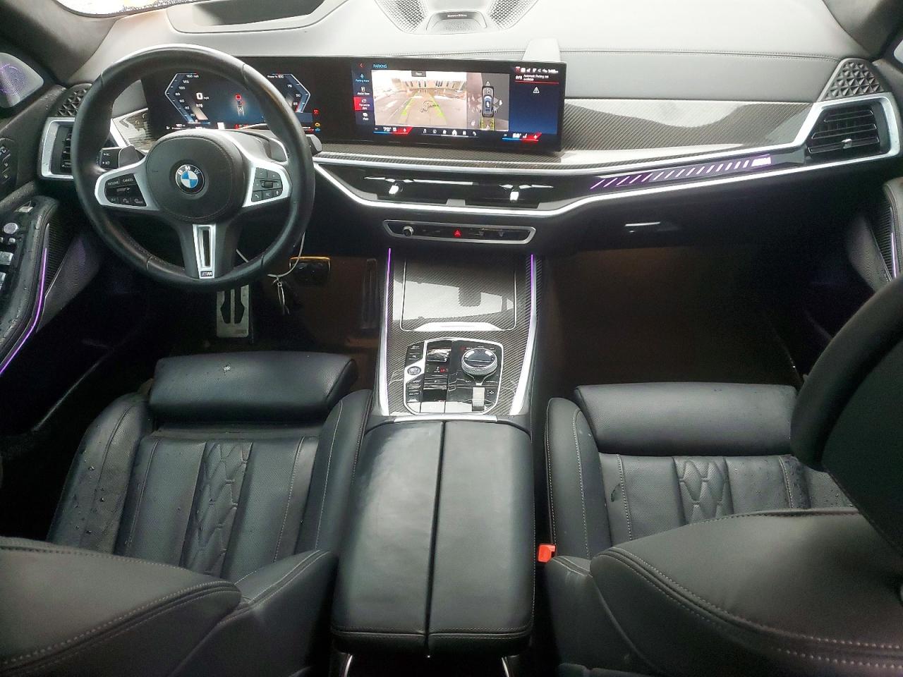 2024 BMW X7 M60I photo 8