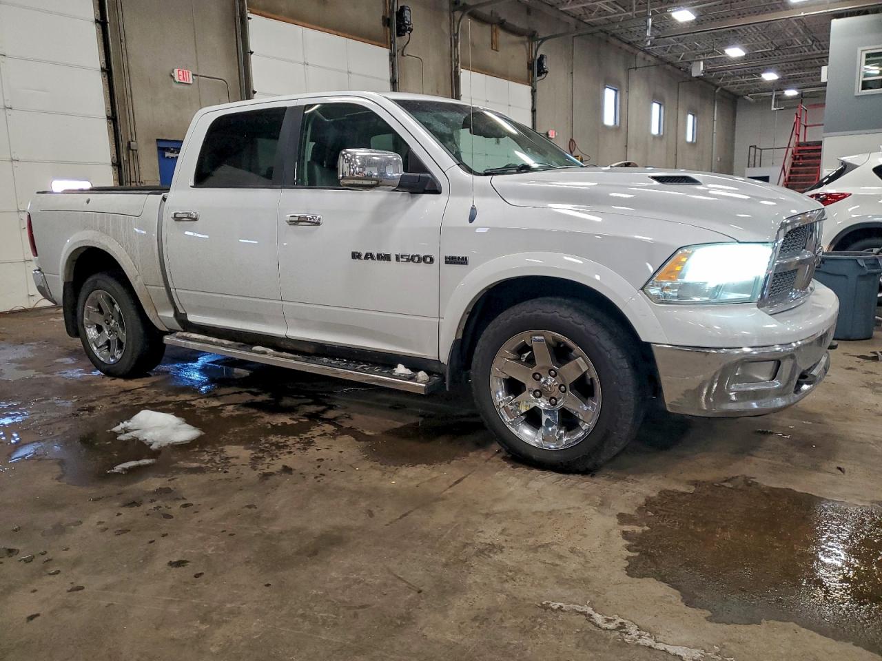 2011 DODGE RAM 1500 photo 4