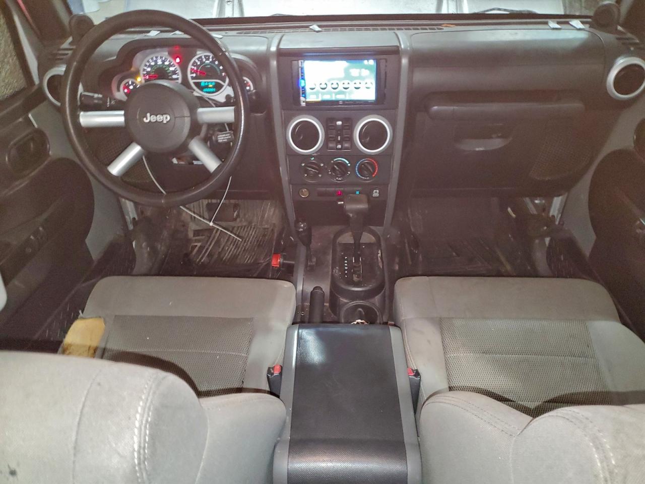 2008 JEEP WRANGLER UNLIMITED SAHARA photo 8