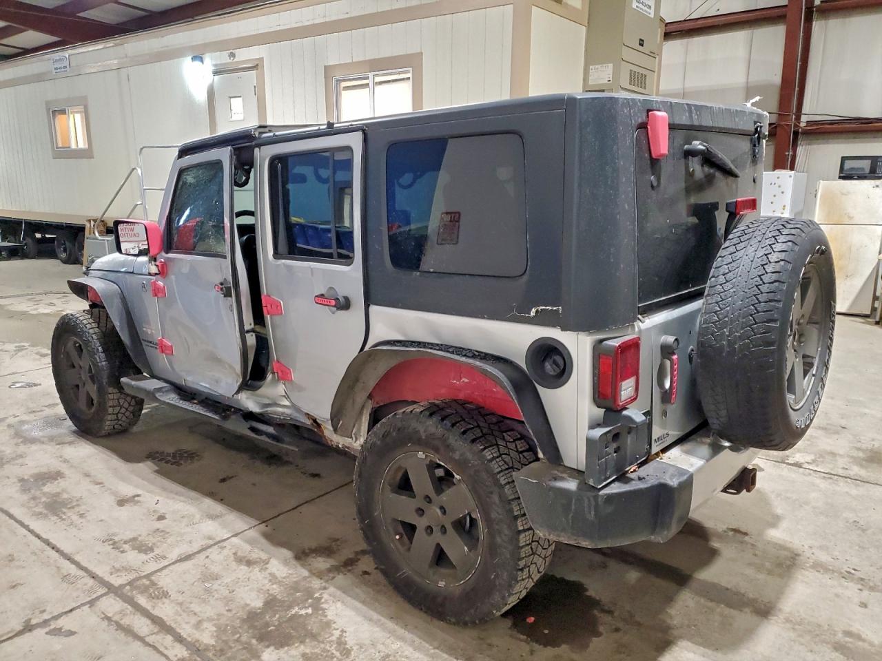 2008 JEEP WRANGLER UNLIMITED SAHARA photo 2