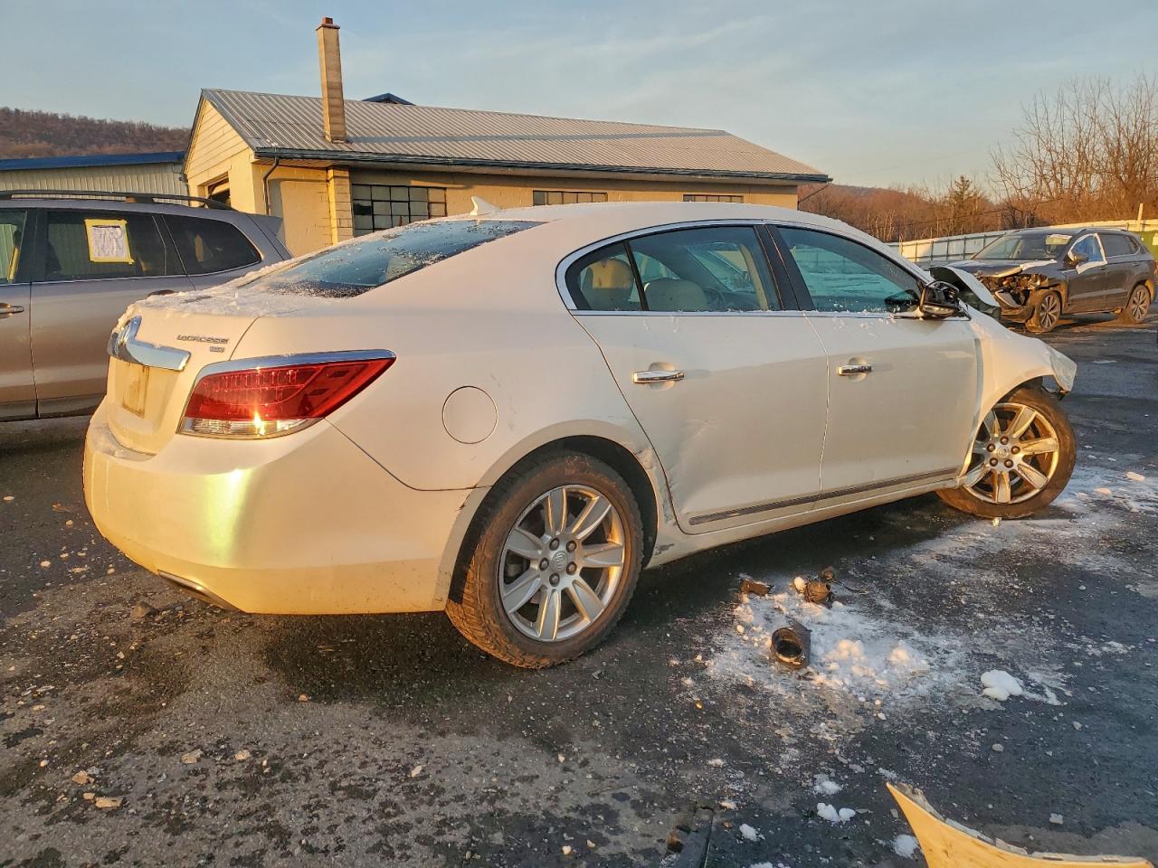 2012 BUICK LACROSSE photo 3