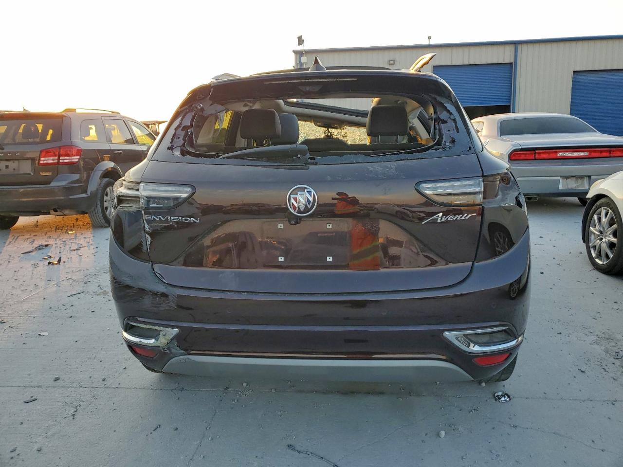 2023 BUICK ENVISION AVENIR photo 6