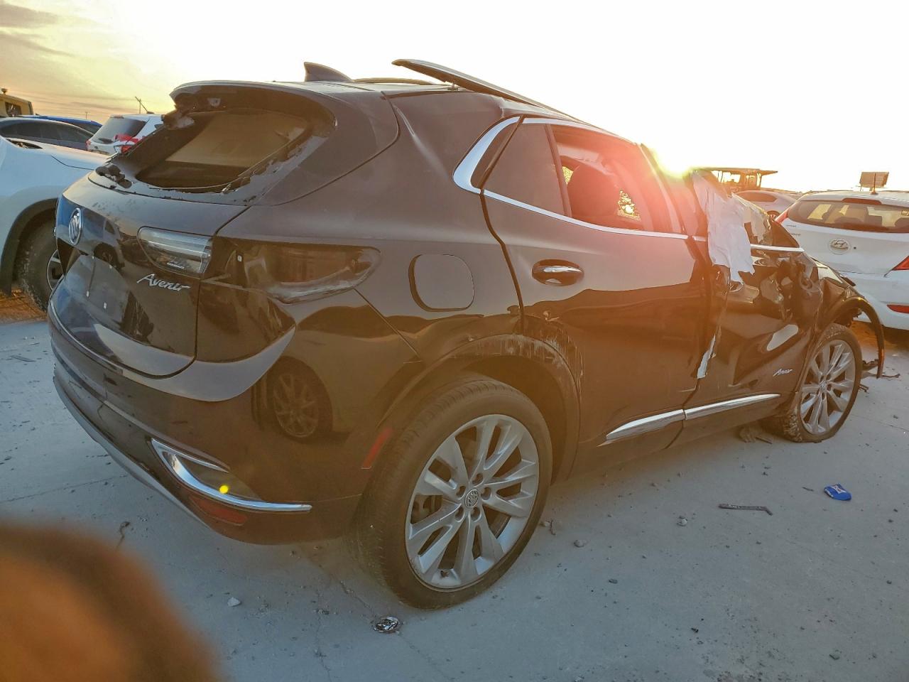 2023 BUICK ENVISION AVENIR photo 3