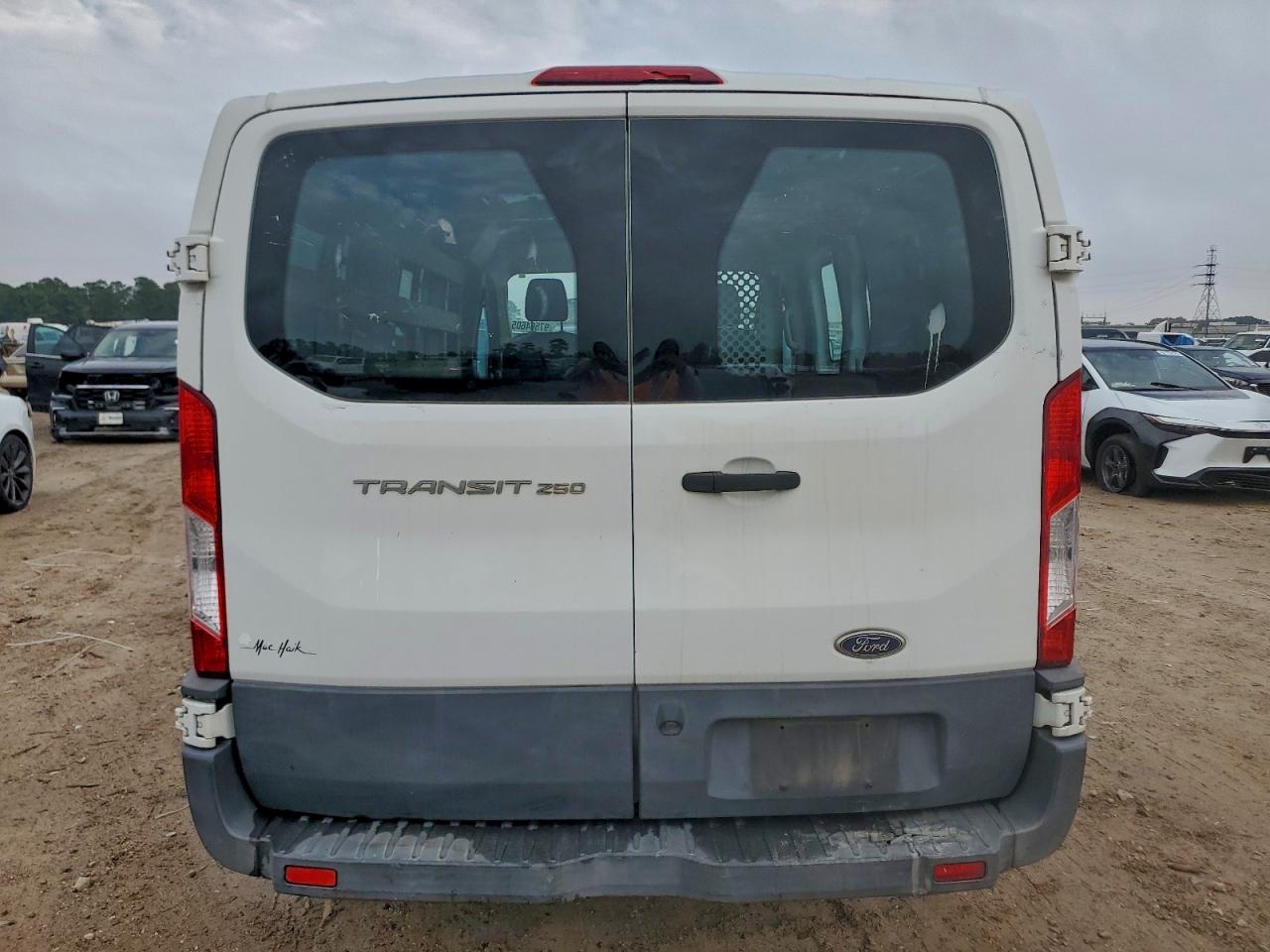 2016 FORD TRANSIT T-250 photo 6