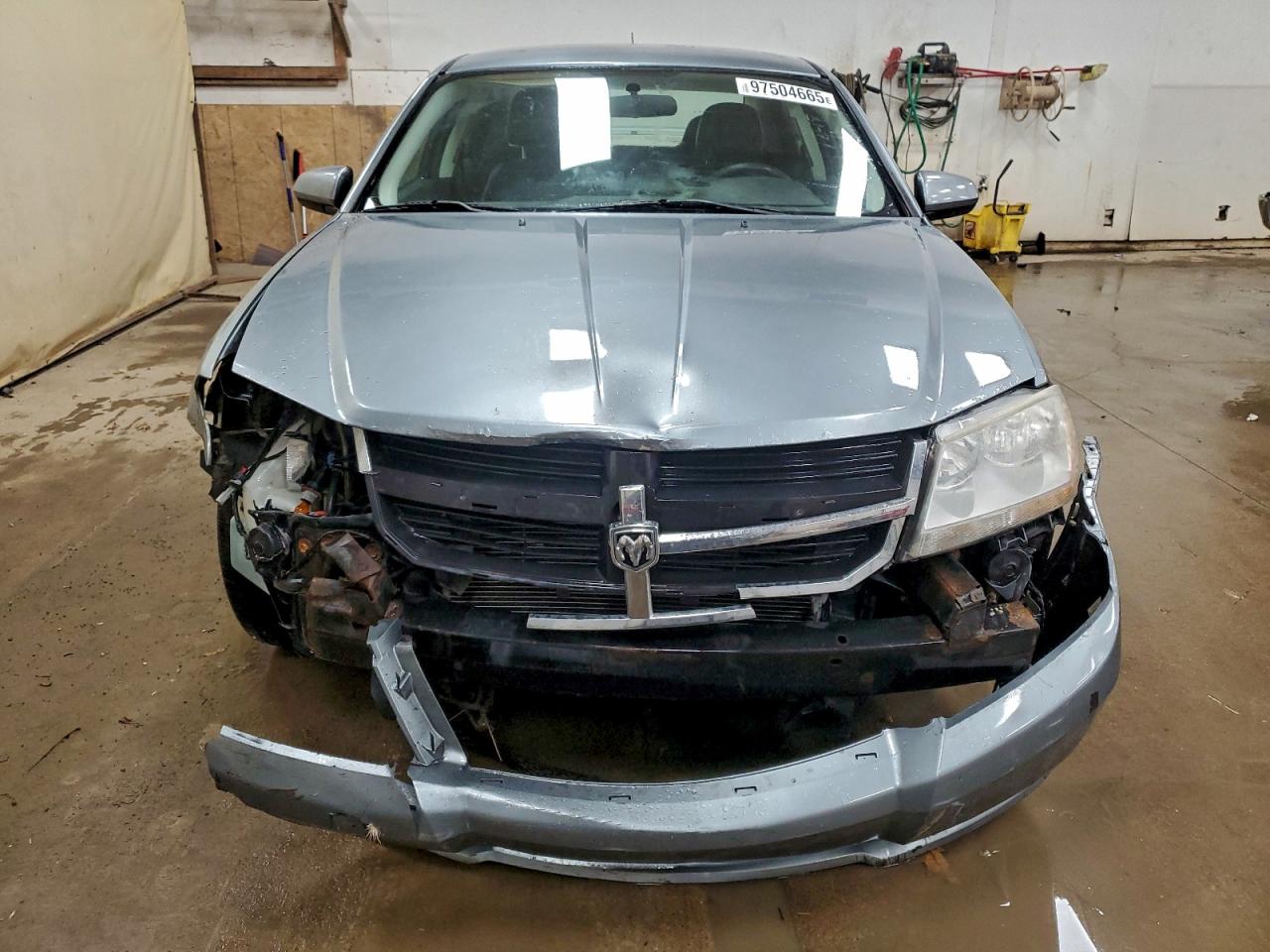 2010 DODGE AVENGER R/T photo 5