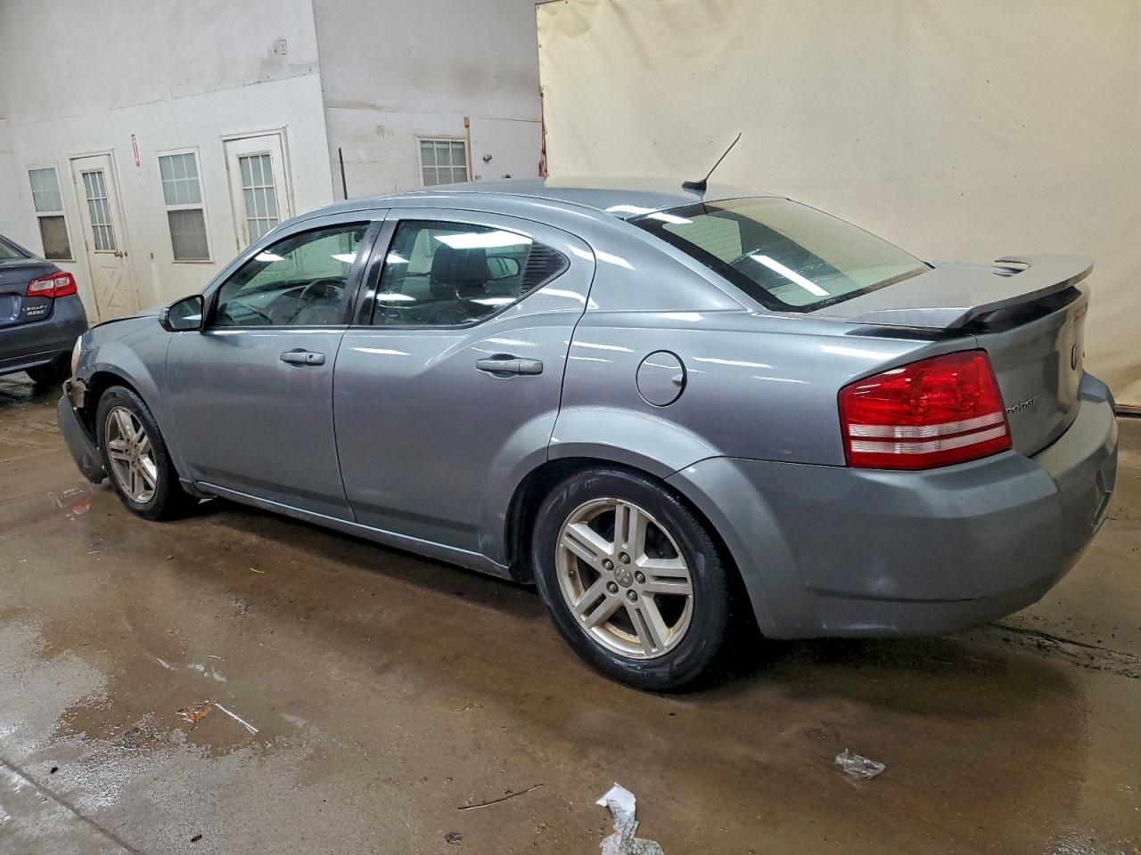 2010 DODGE AVENGER R/T photo 2
