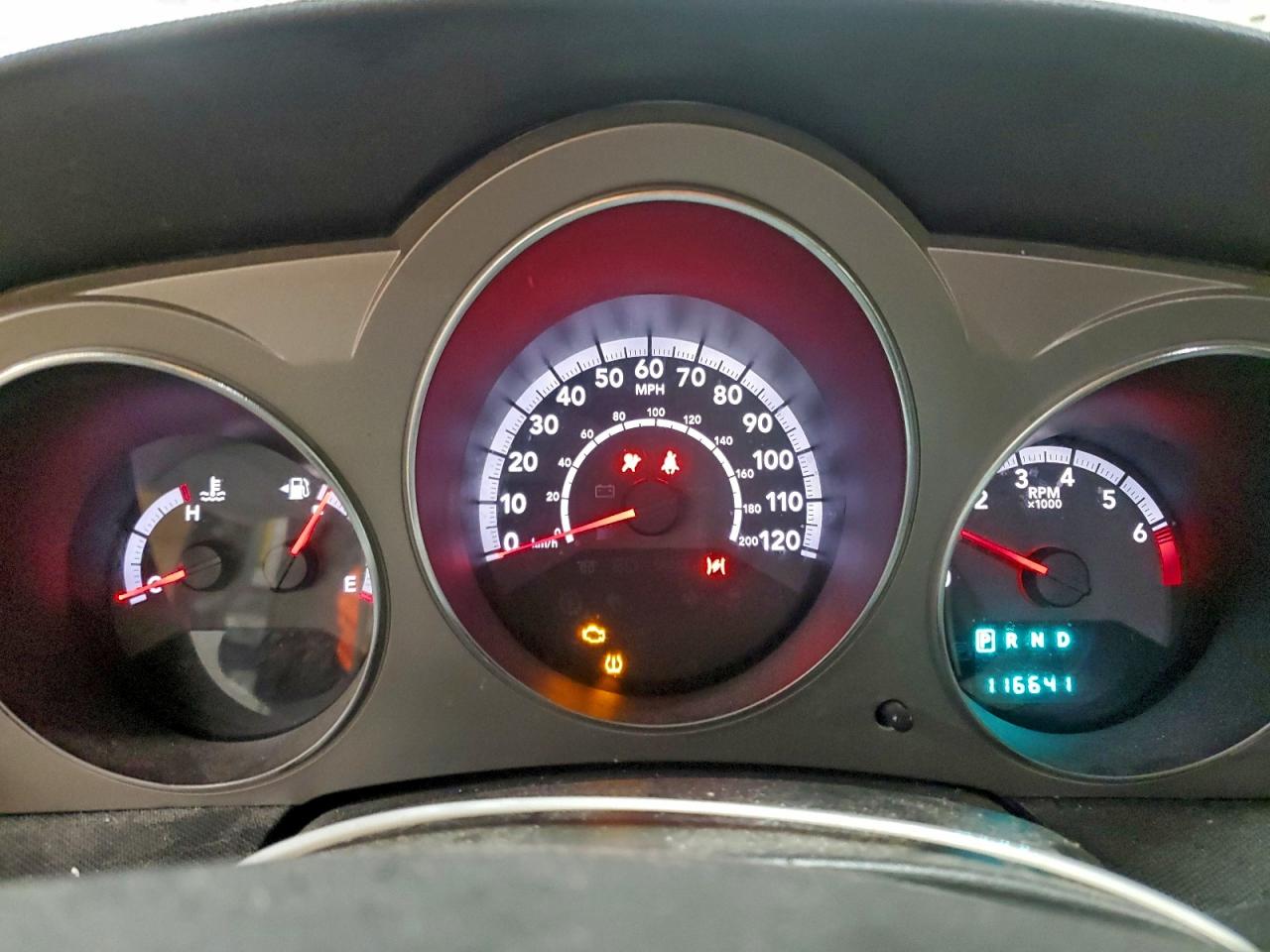 2010 DODGE AVENGER R/T photo 9
