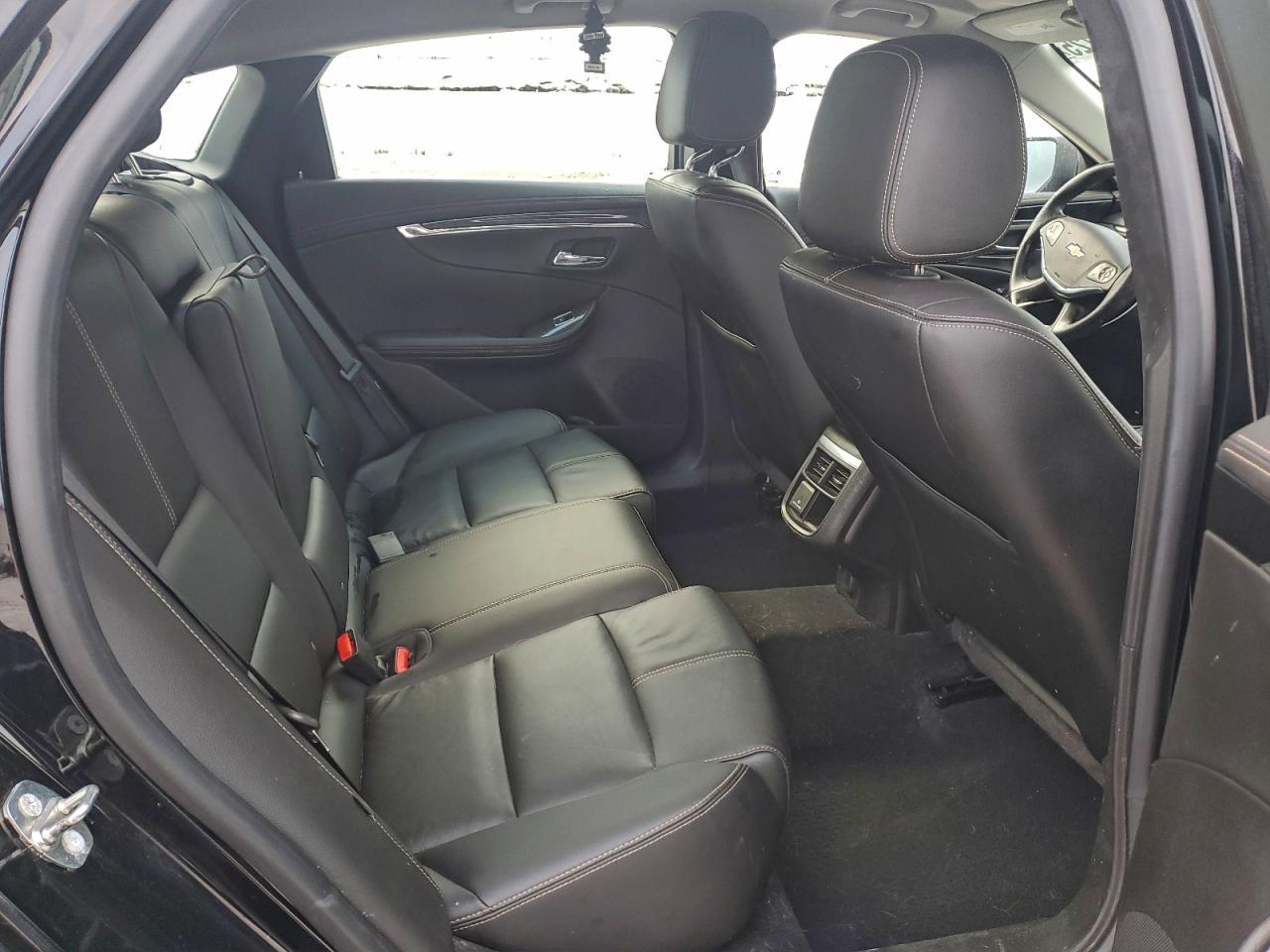 2018 CHEVROLET IMPALA LT photo 10