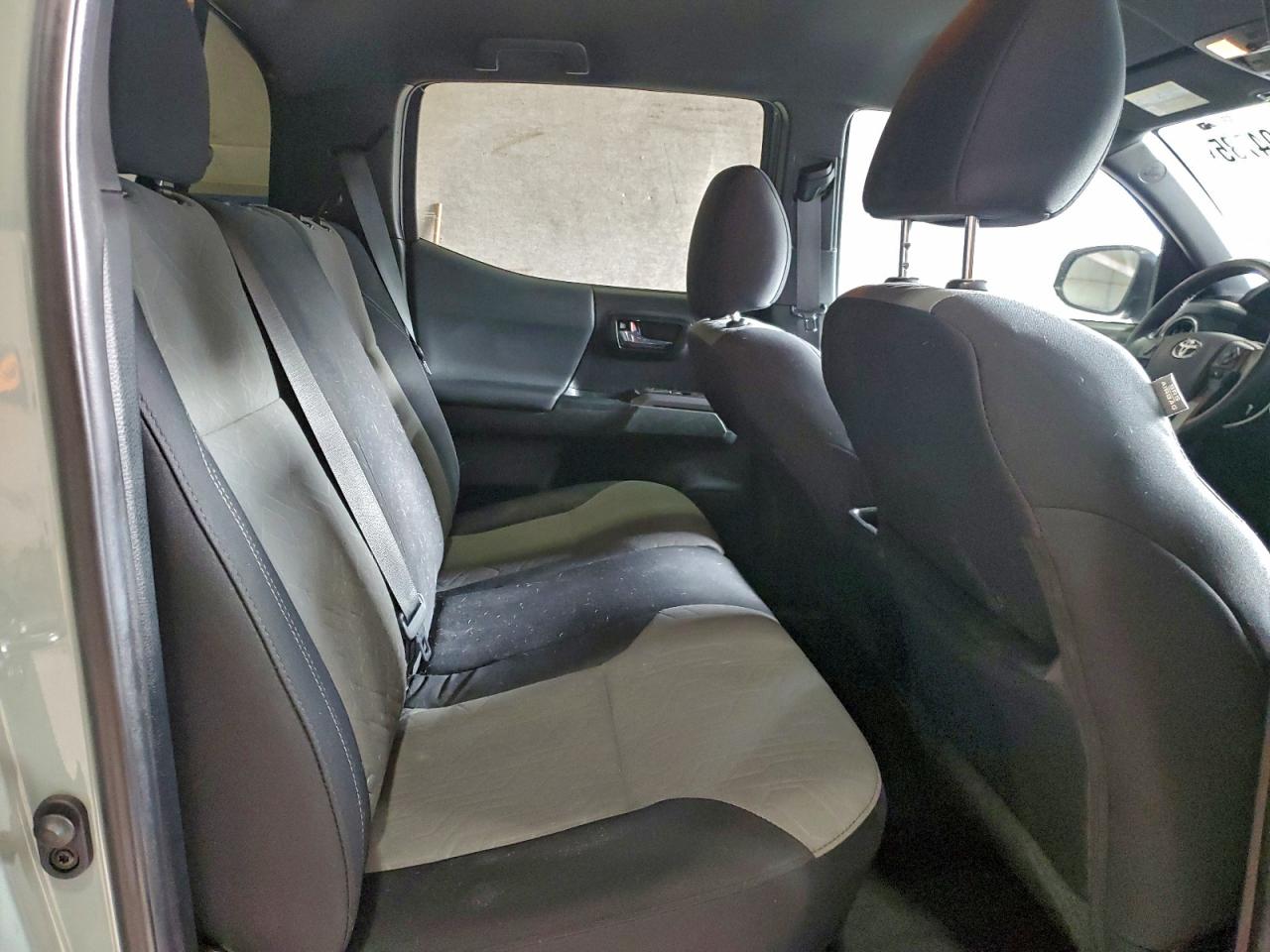 2022 TOYOTA TACOMA DOUBLE CAB photo 10