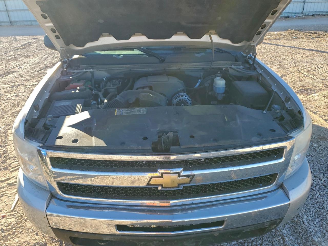 2010 CHEVROLET SILVERADO K1500 LT photo 11