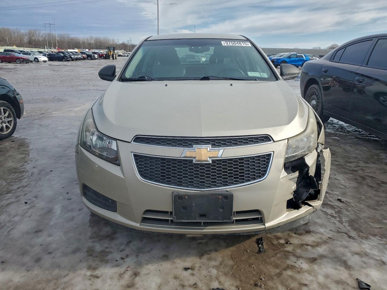 2013 CHEVROLET CRUZE LS photo 5