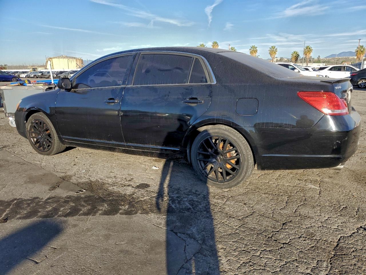 2006 TOYOTA AVALON XL photo 2