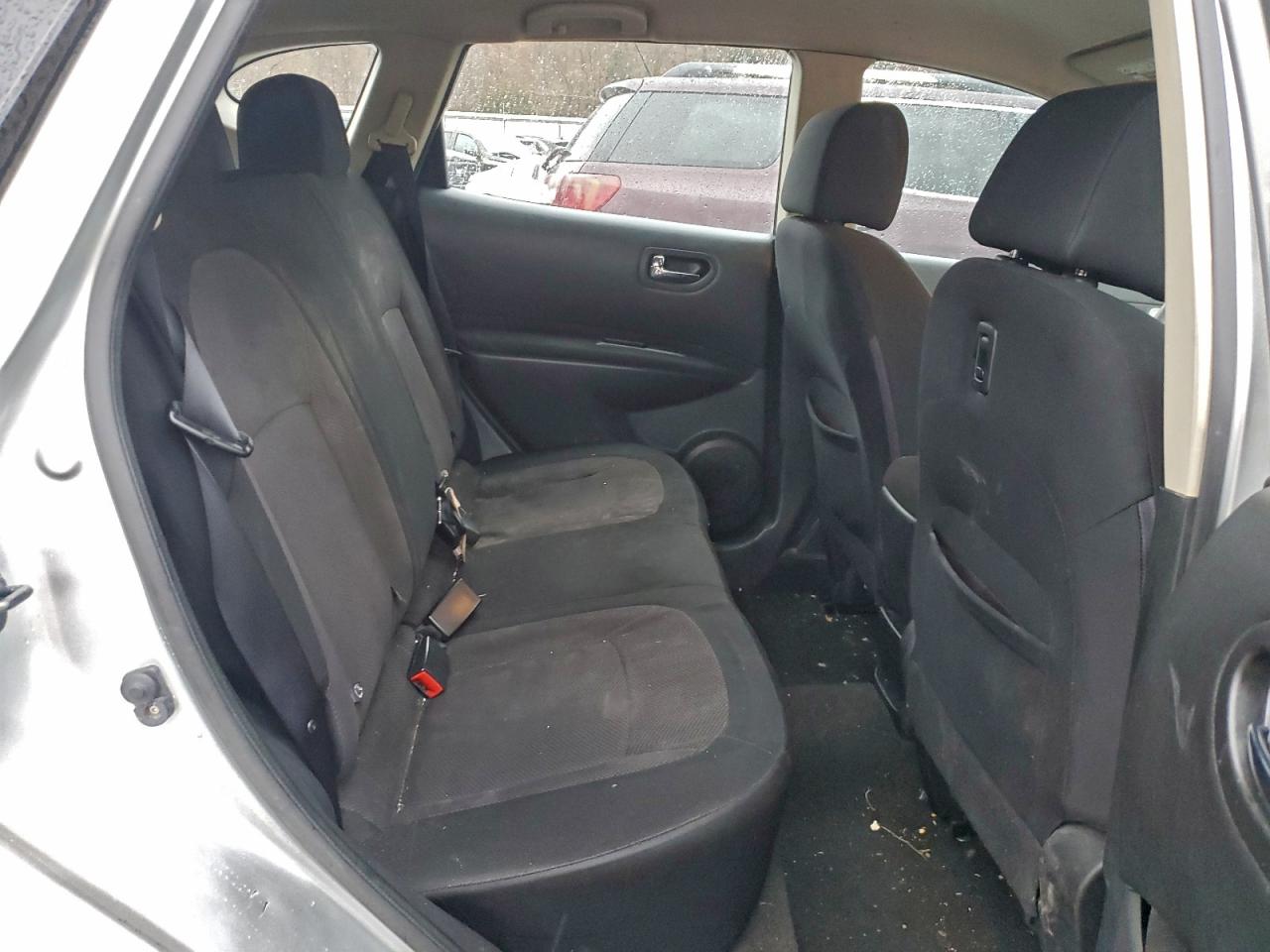2011 NISSAN ROGUE S photo 11