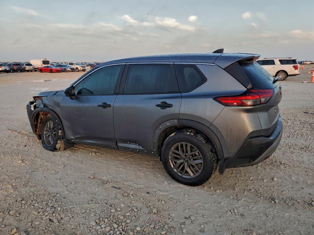2023 NISSAN ROGUE S photo 2