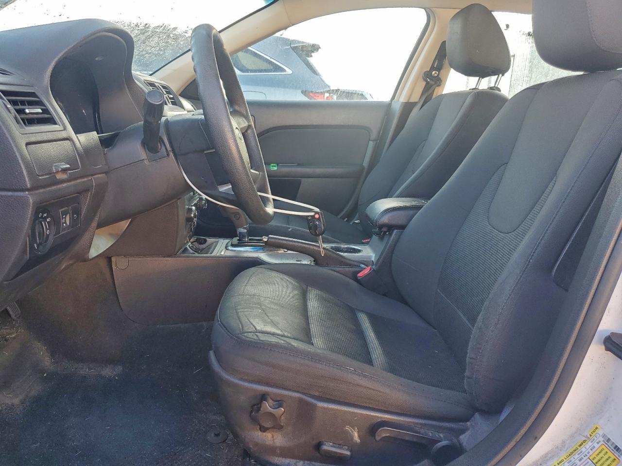 2010 FORD FUSION SE photo 19