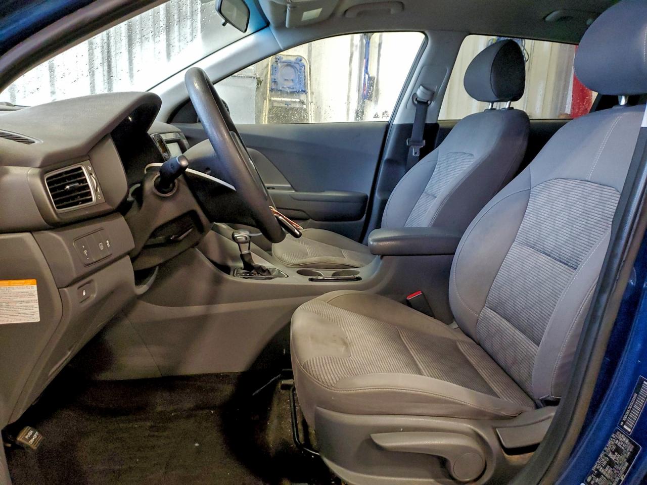 2018 KIA NIRO FE photo 7