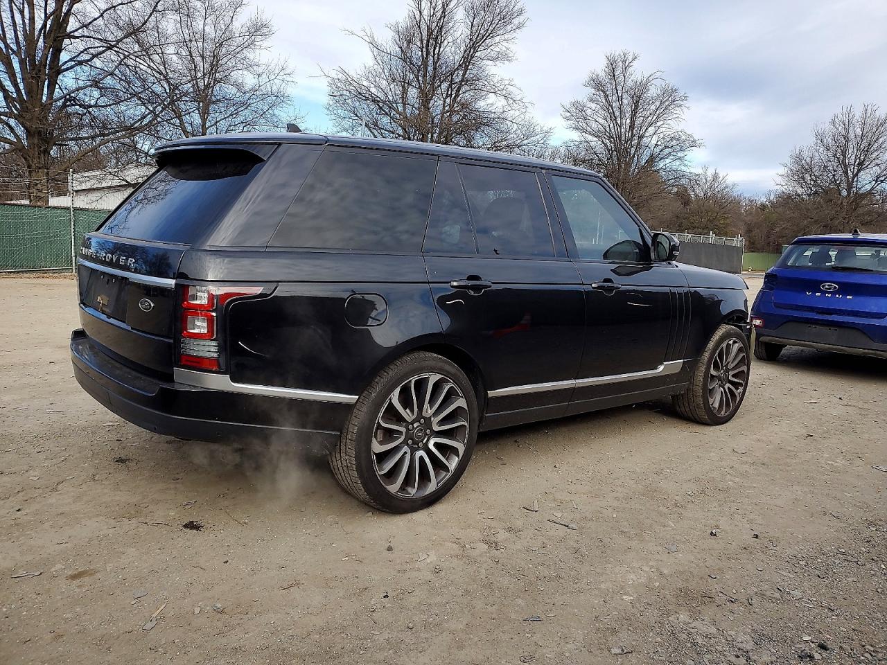 2016 LAND ROVER RANGE ROVER SUPERCHARGED photo 3