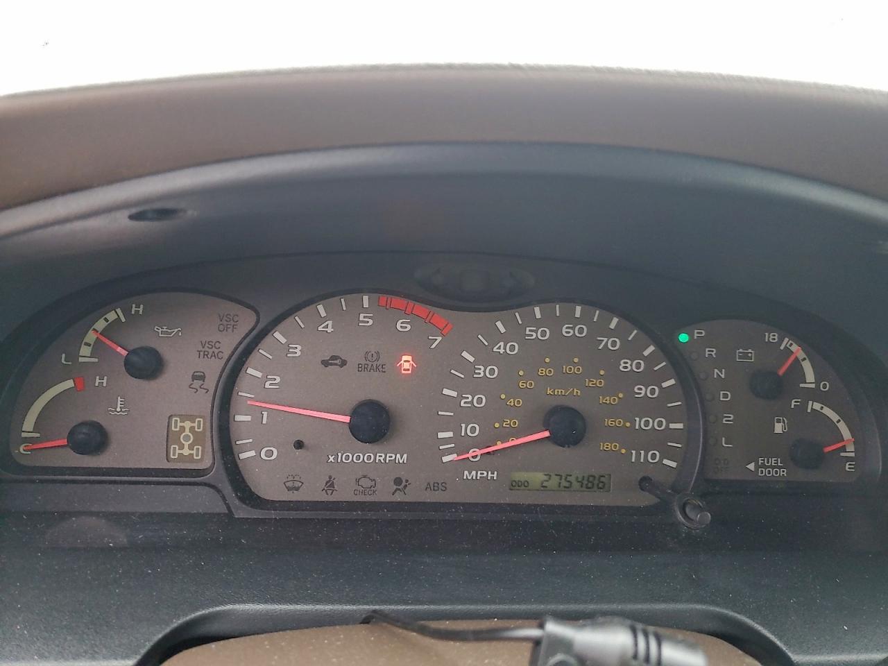 2003 TOYOTA SEQUOIA SR5 photo 9