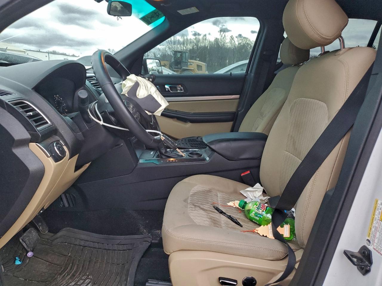 2017 FORD EXPLORER photo 7