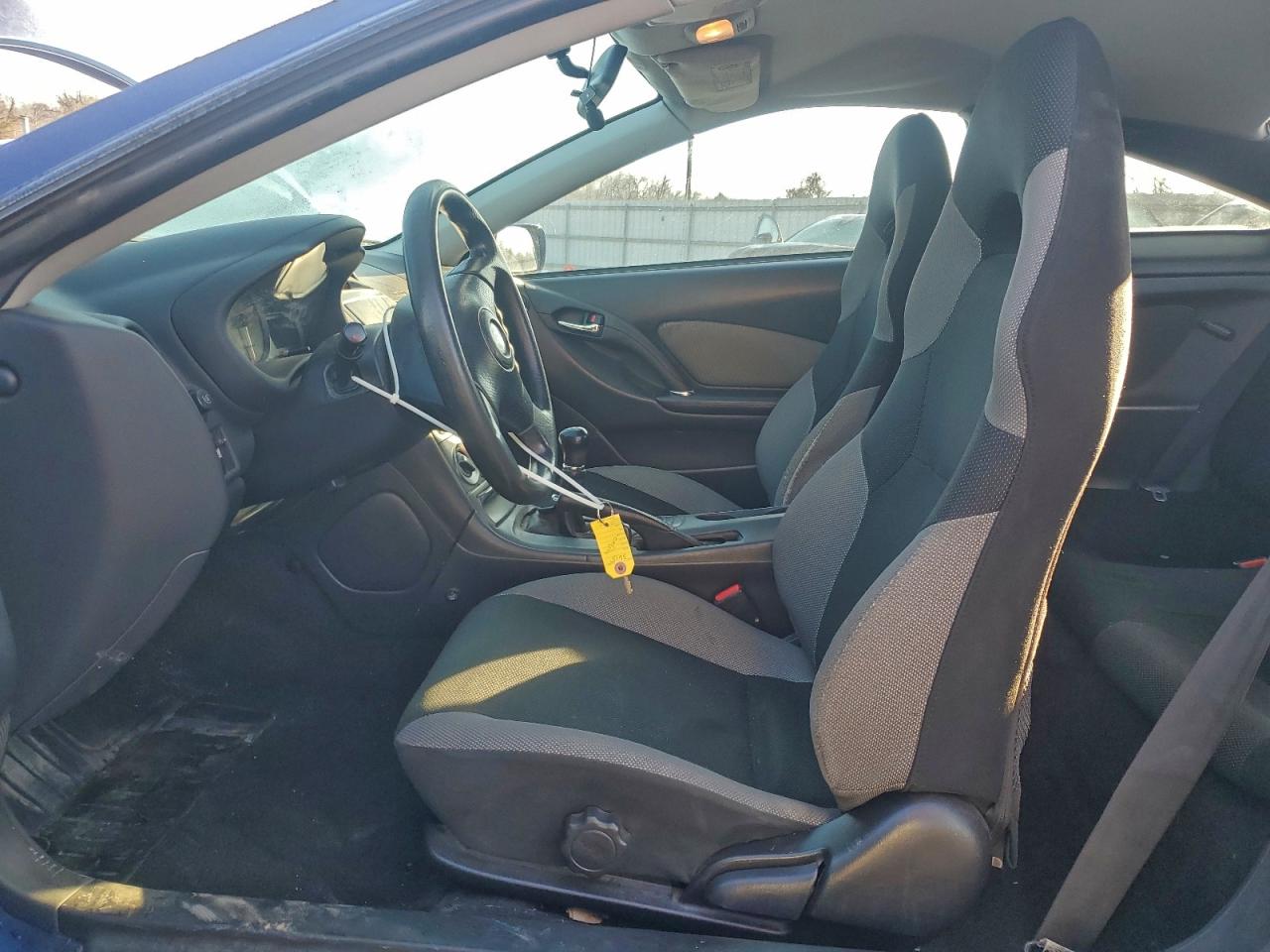 2005 TOYOTA CELICA GT photo 7