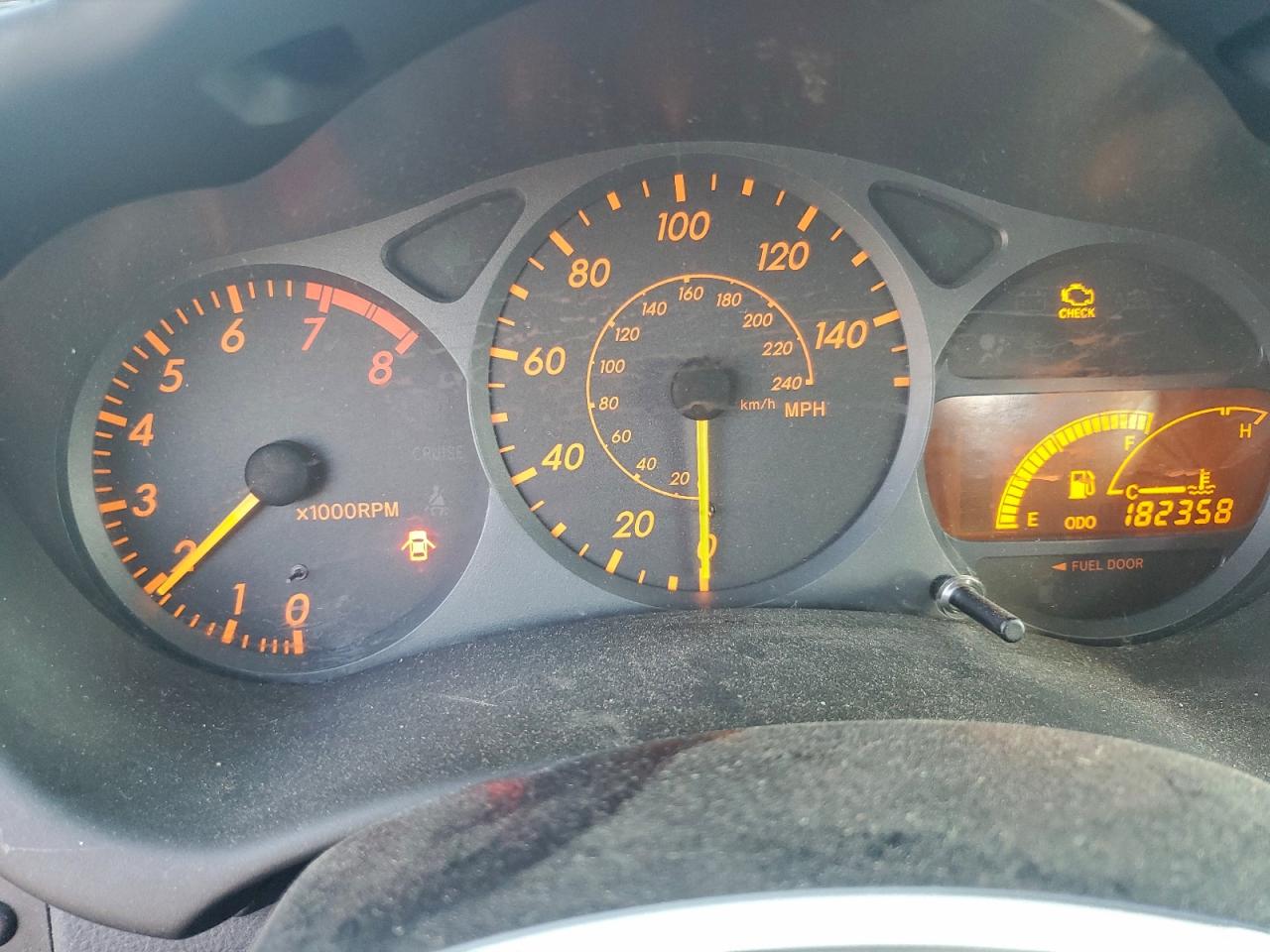 2005 TOYOTA CELICA GT photo 9