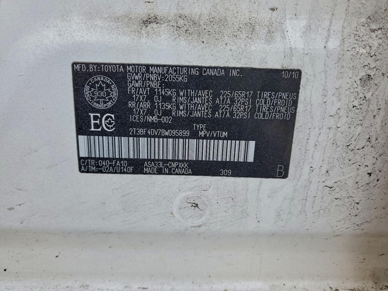 2011 TOYOTA RAV4 photo 13