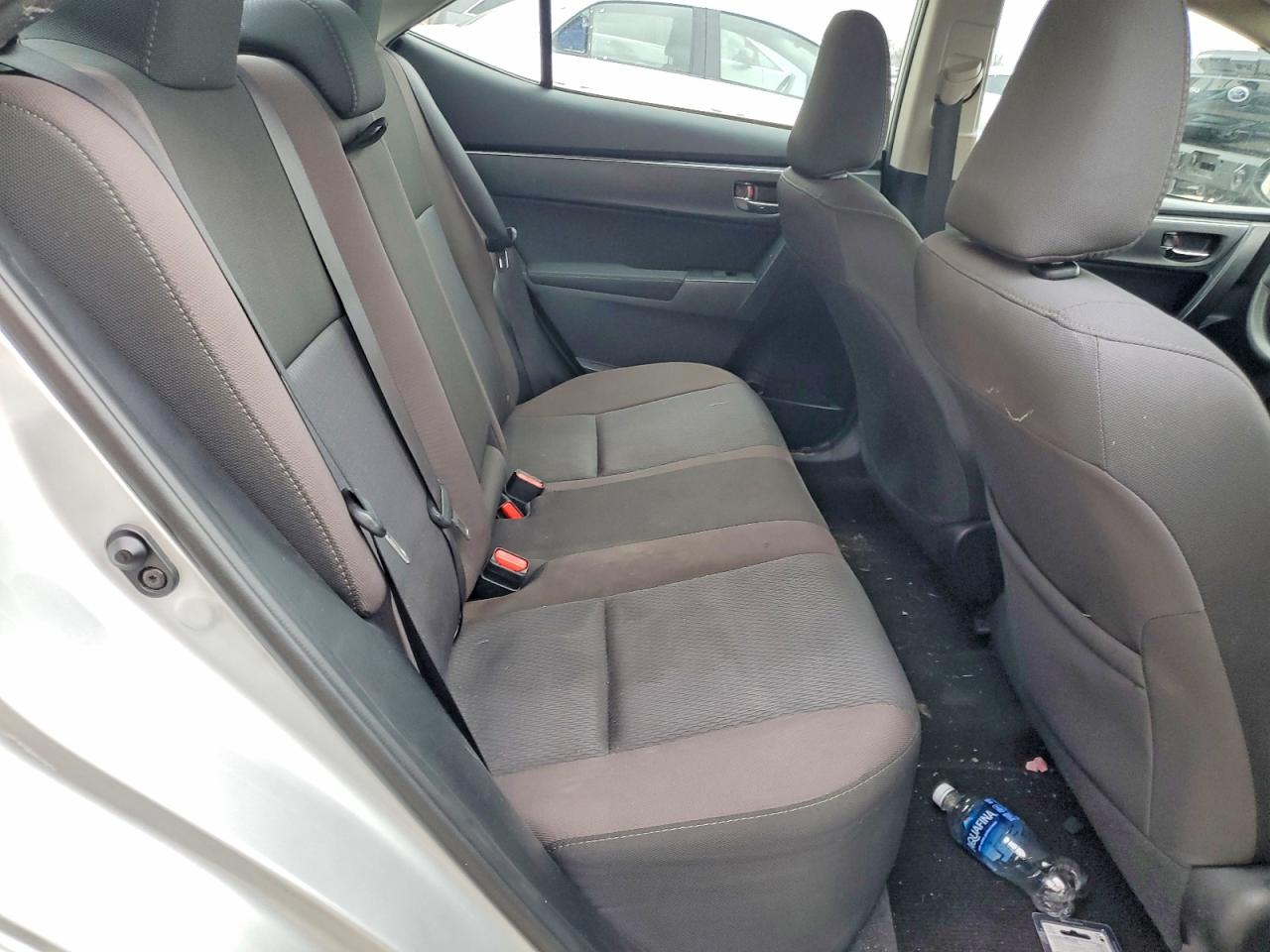 2017 TOYOTA COROLLA L photo 10
