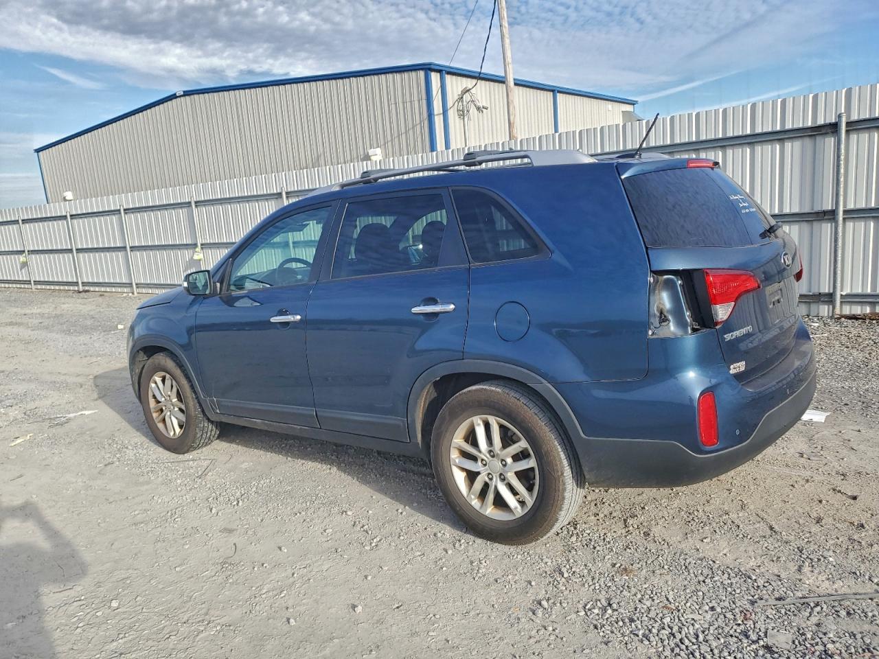 2014 KIA SORENTO LX photo 3