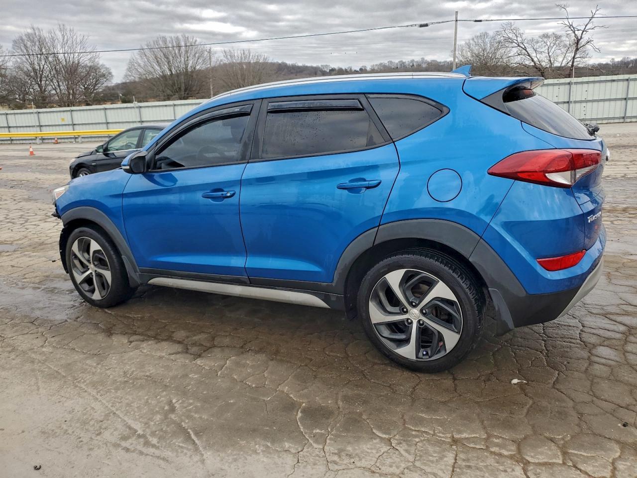 2018 HYUNDAI TUCSON SPORT photo 2