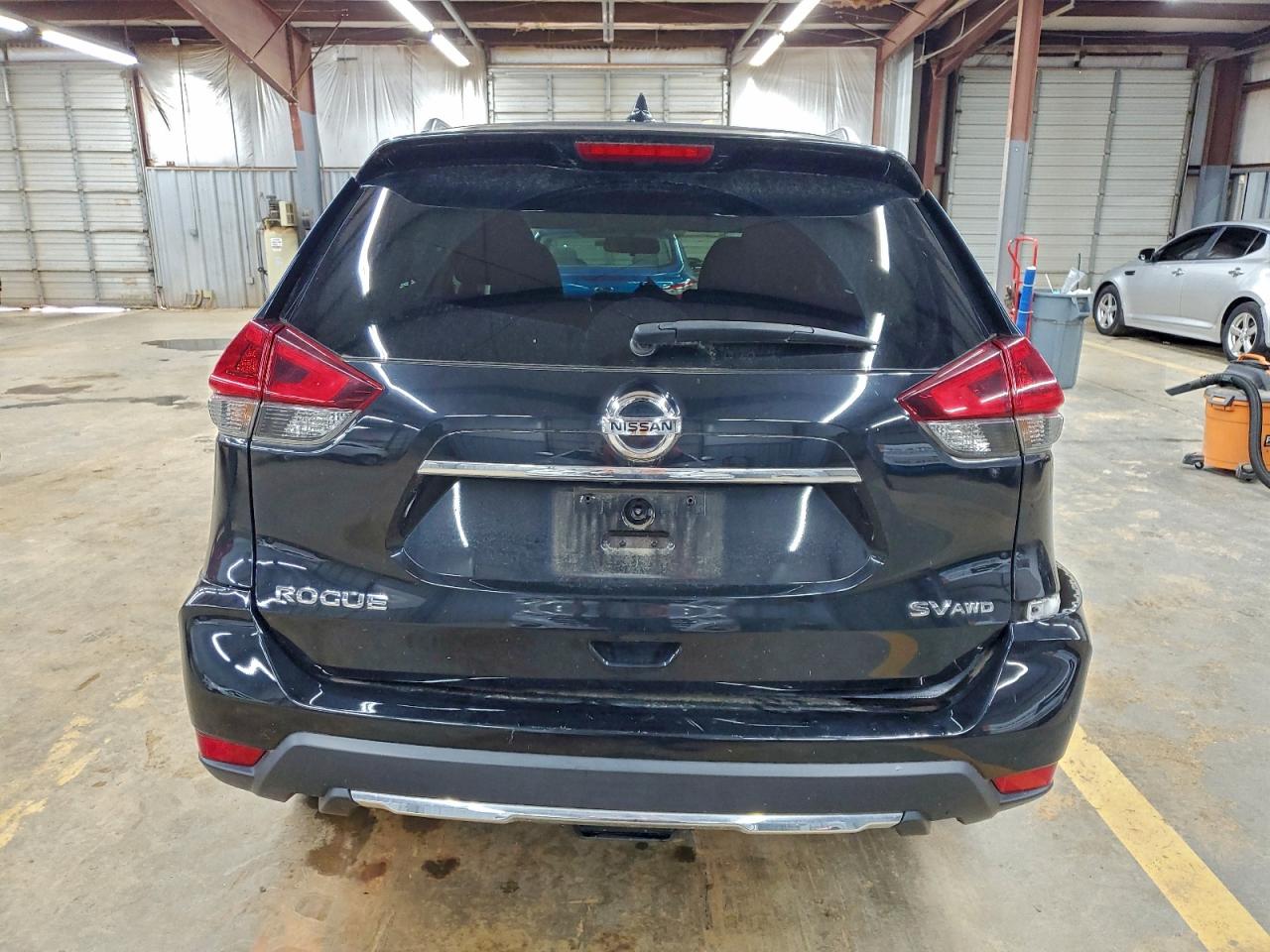 2018 NISSAN ROGUE S photo 6