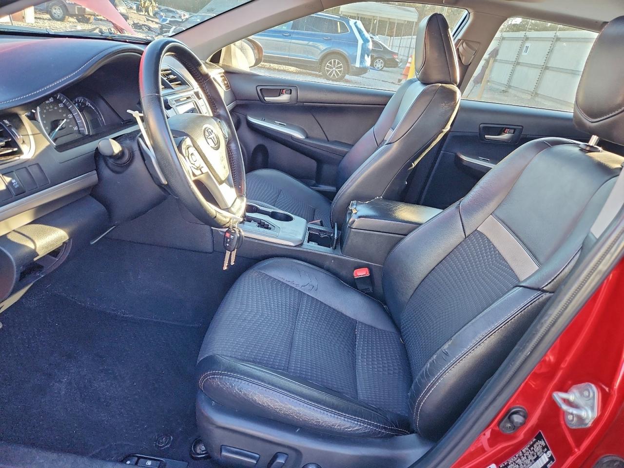 2012 TOYOTA CAMRY BASE photo 7
