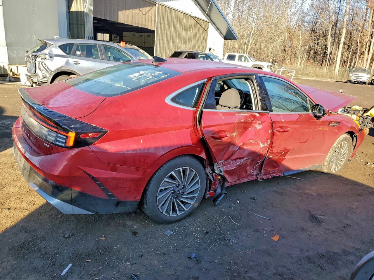 2024 HYUNDAI SONATA HYBRID photo 3