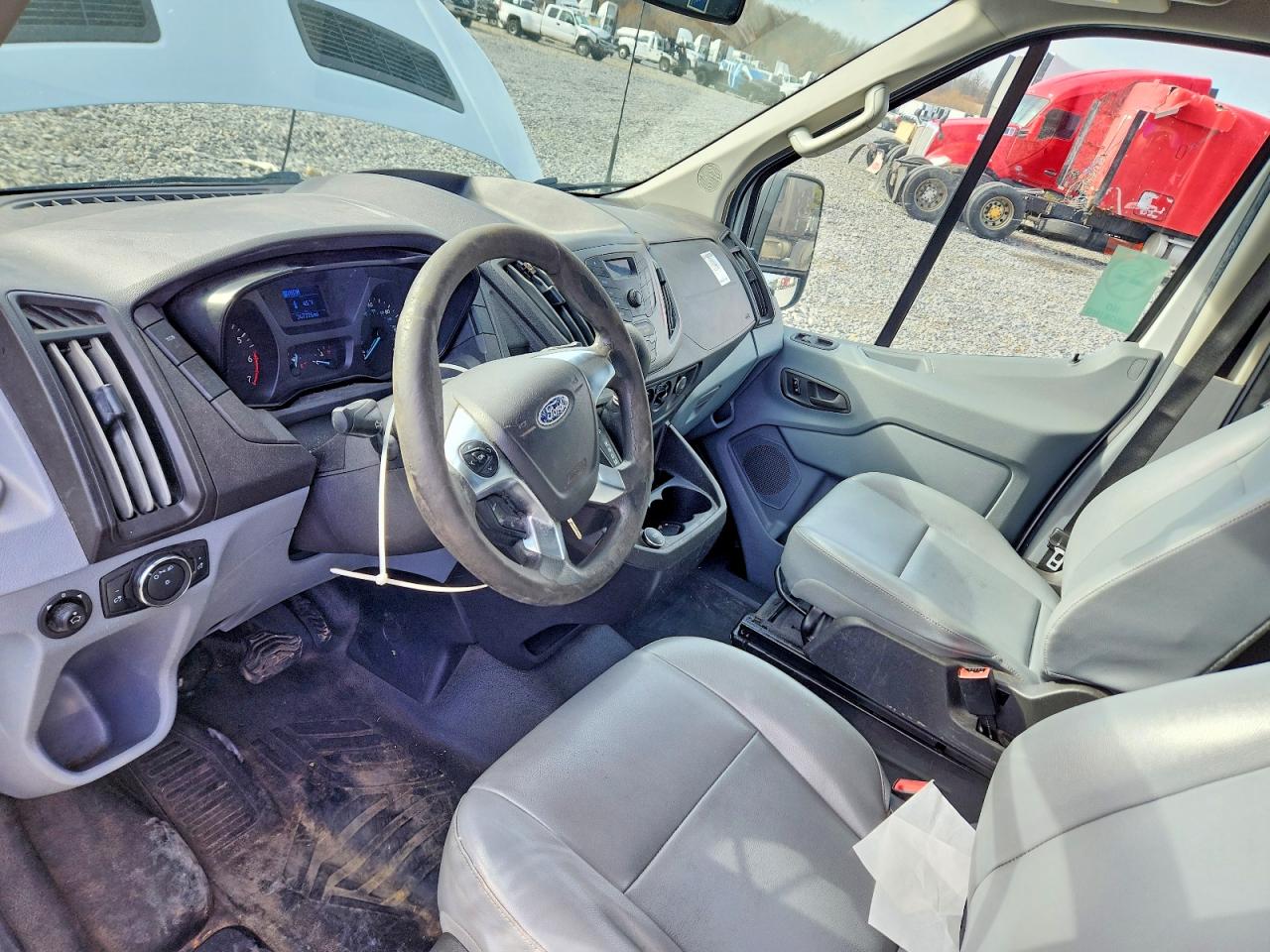 2017 FORD TRANSIT 350 UTILITY / SERVICE VAN photo 8