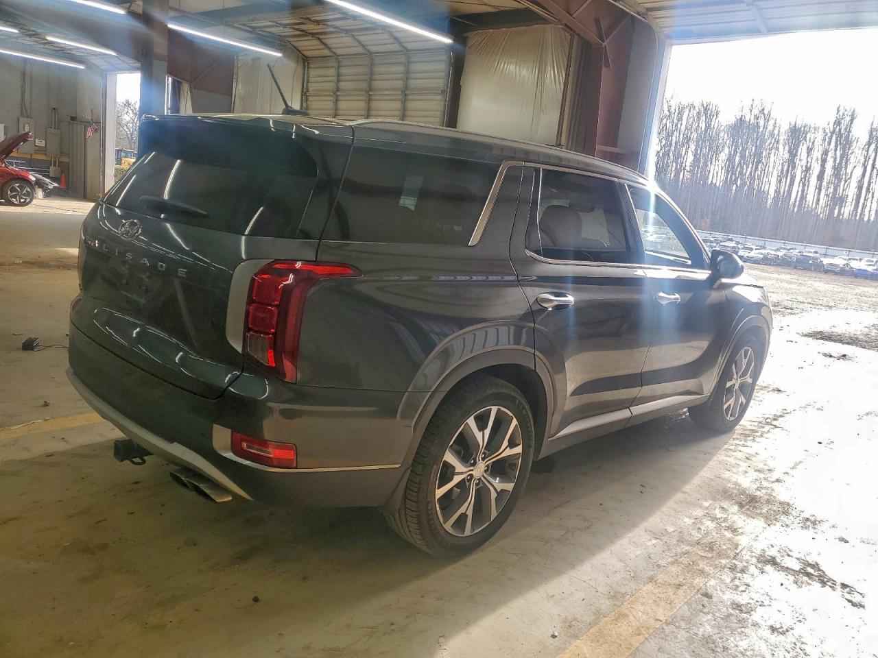 2020 HYUNDAI PALISADE SEL photo 3