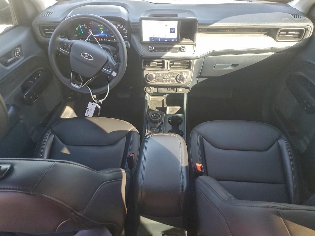 2023 FORD MAVERICK XL photo 8