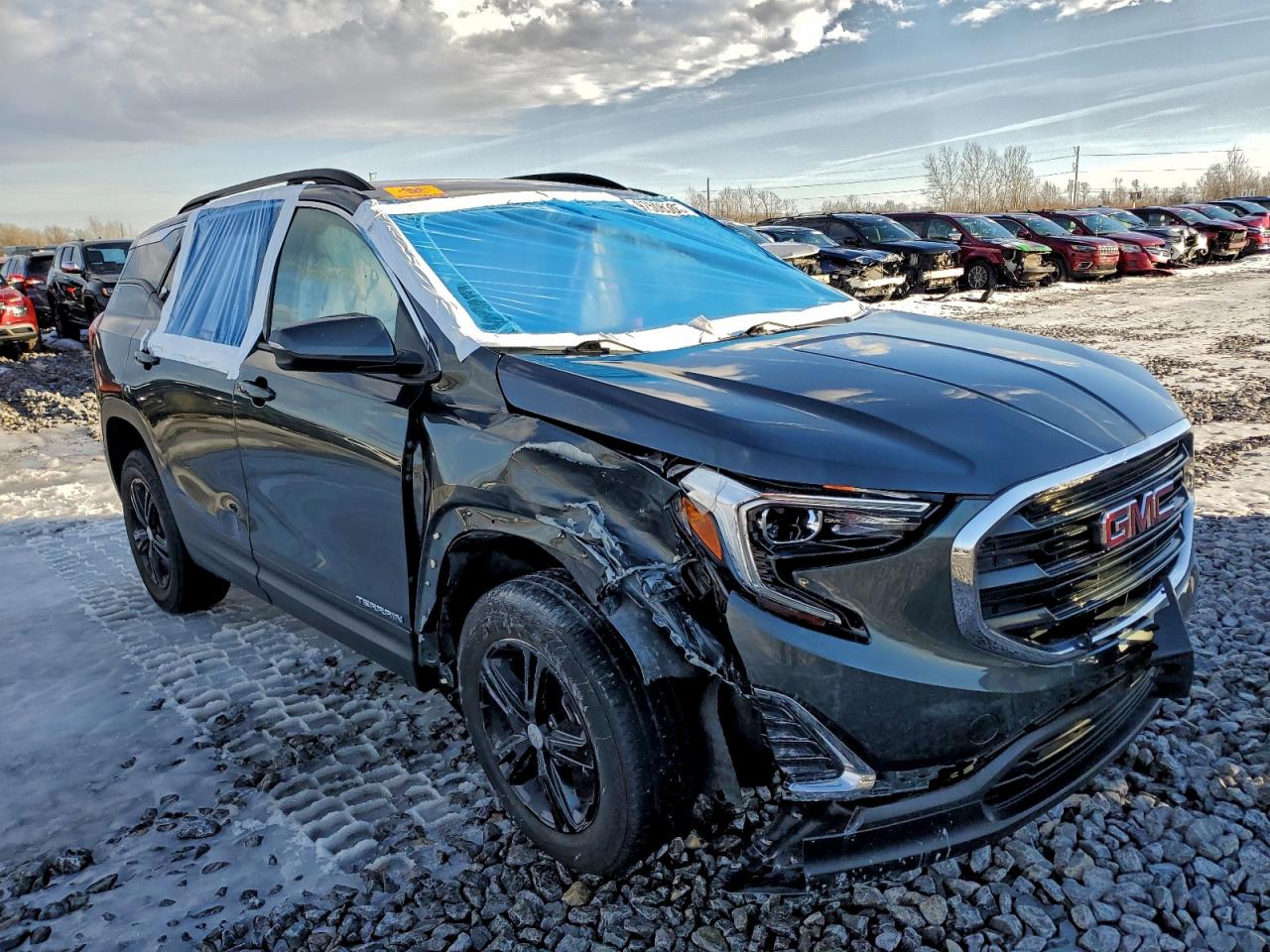 2020 GMC TERRAIN SLE photo 4