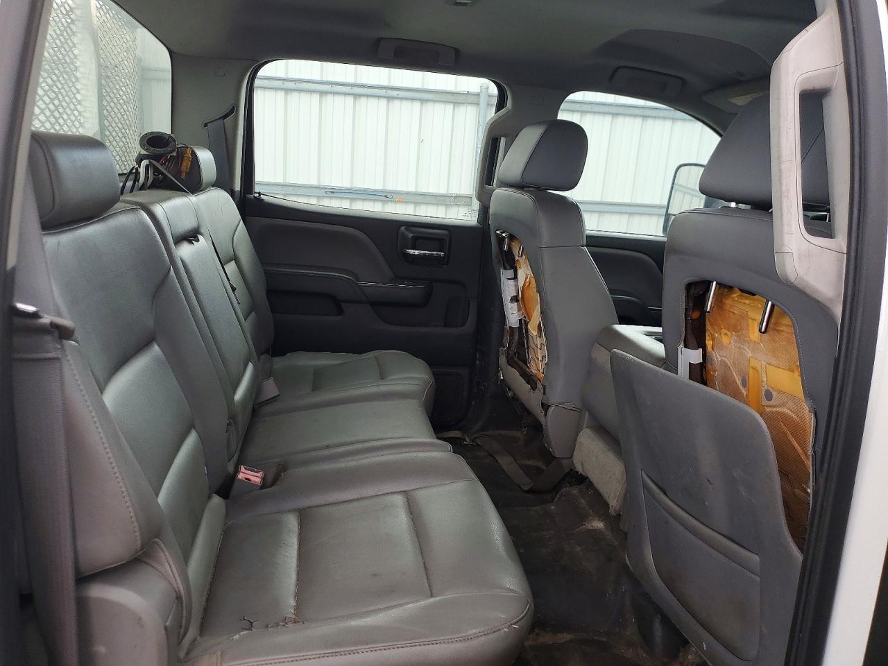 2015 CHEVROLET SILVERADO C2500 HEAVY DUTY photo 19