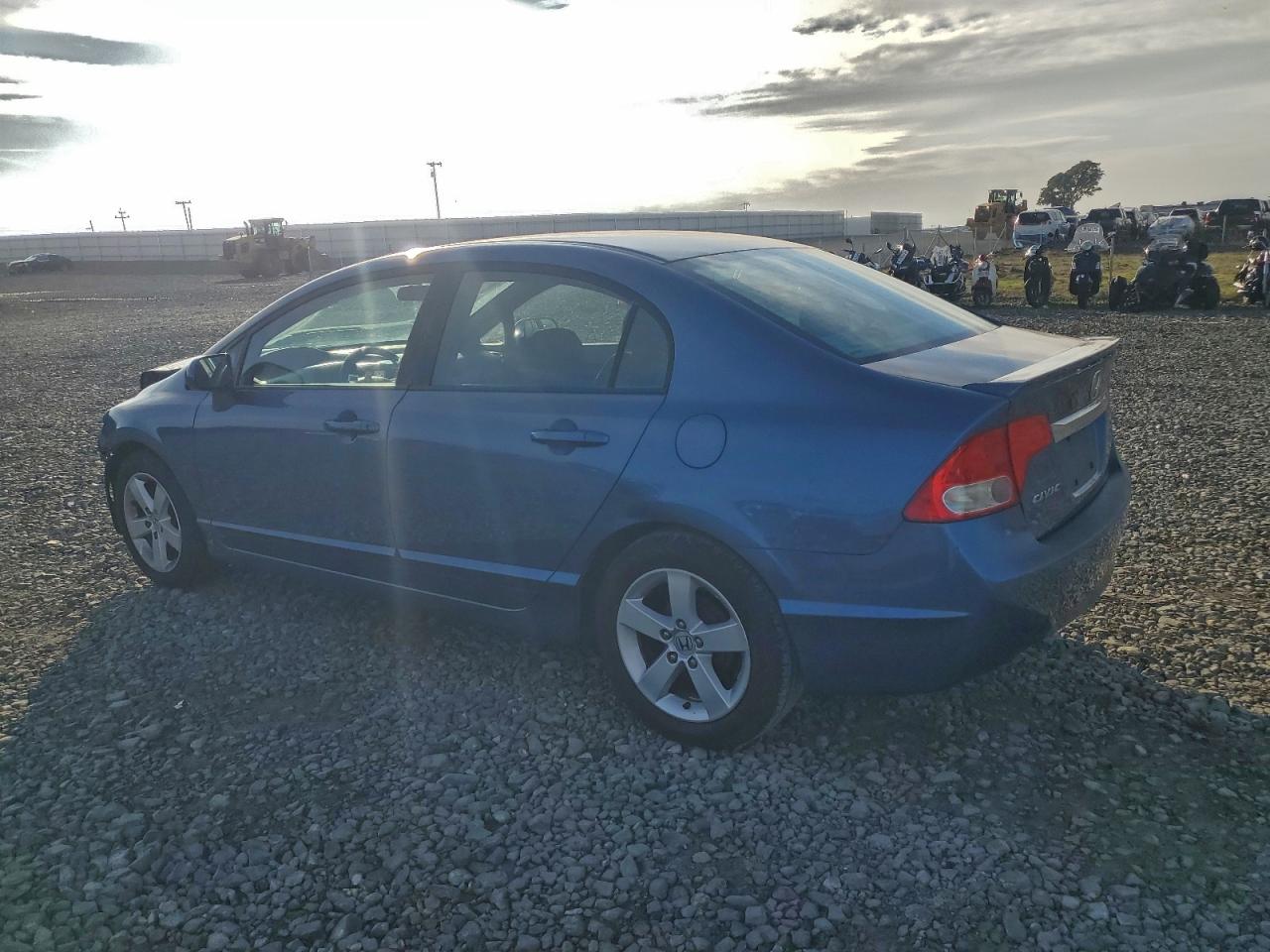 2010 HONDA CIVIC LX-S photo 2