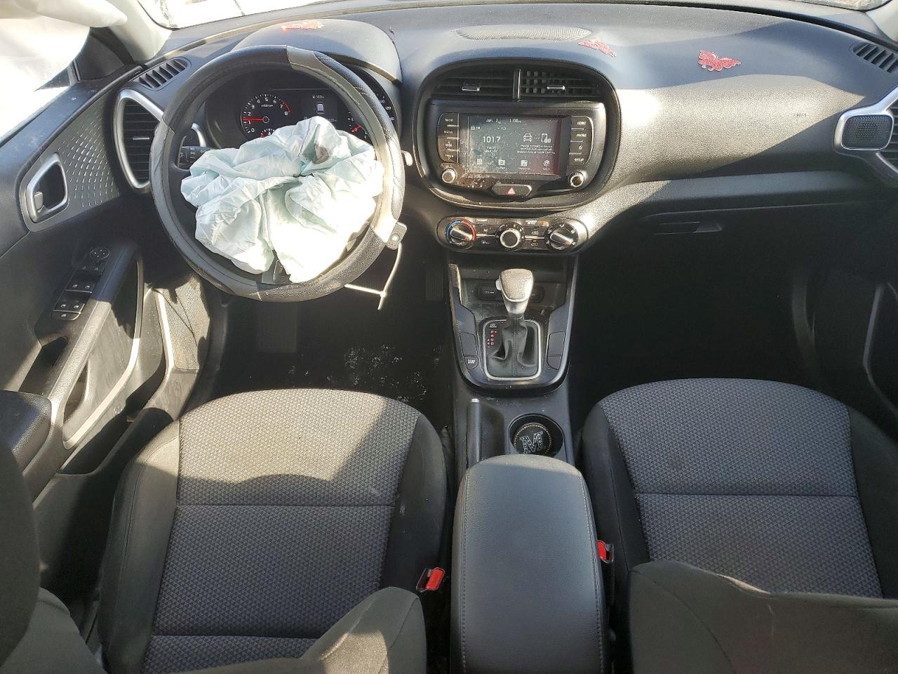 2021 KIA SOUL LX photo 8