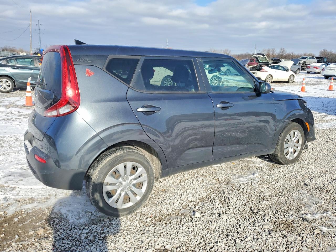 2021 KIA SOUL LX photo 3