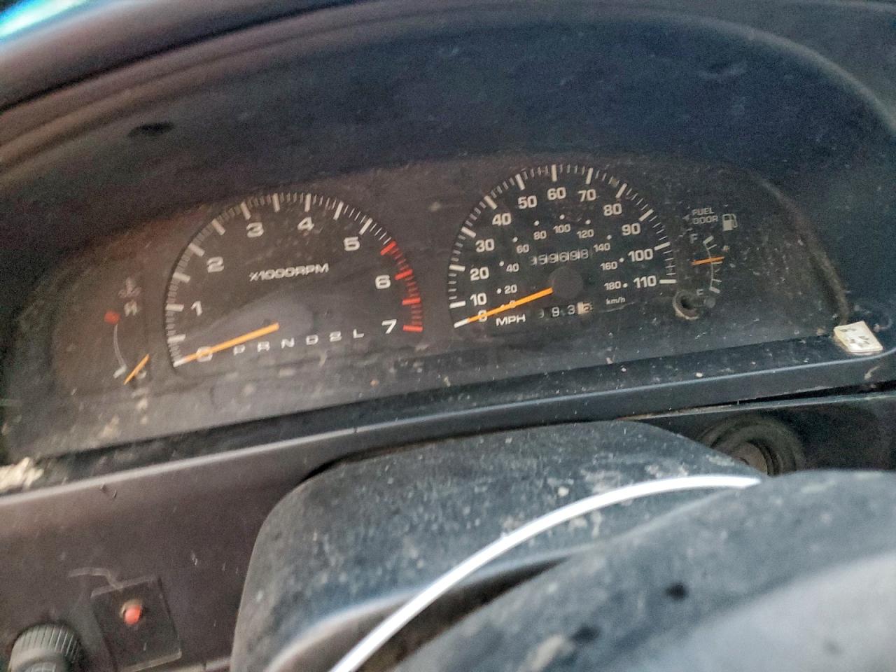 1998 TOYOTA 4RUNNER SR5 photo 9