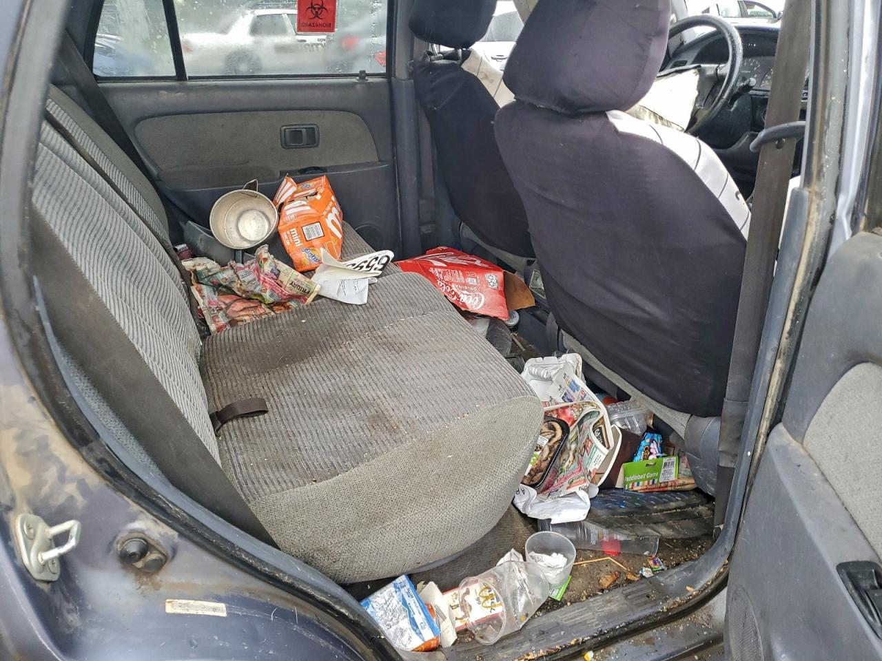 1998 TOYOTA 4RUNNER SR5 photo 11