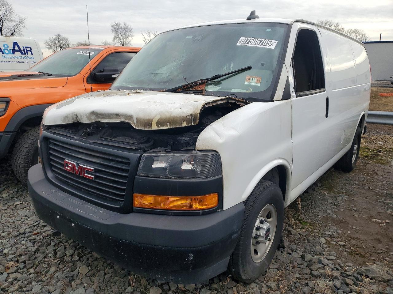2022 GMC SAVANA