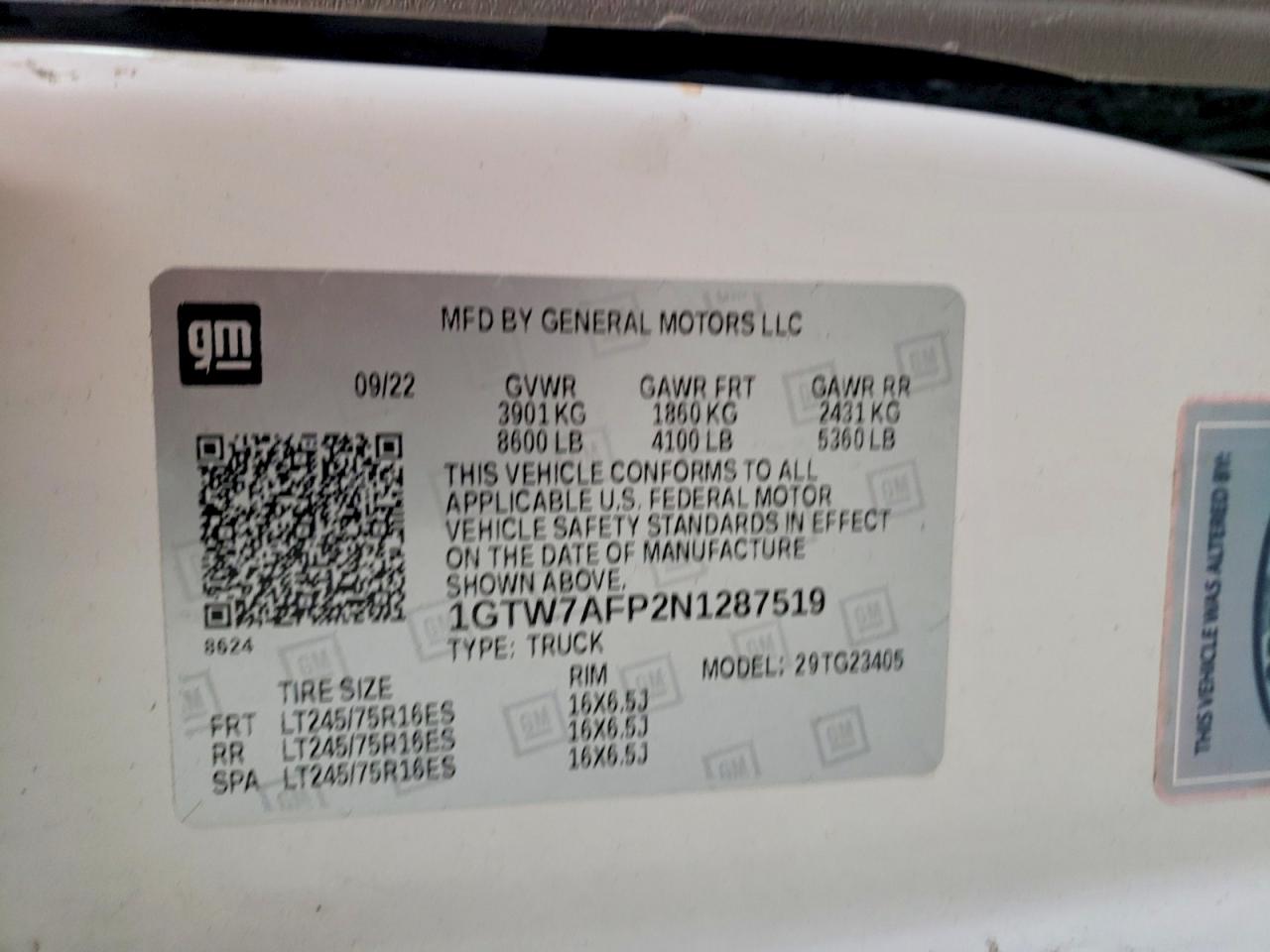 2022 GMC SAVANA G2500 photo 13