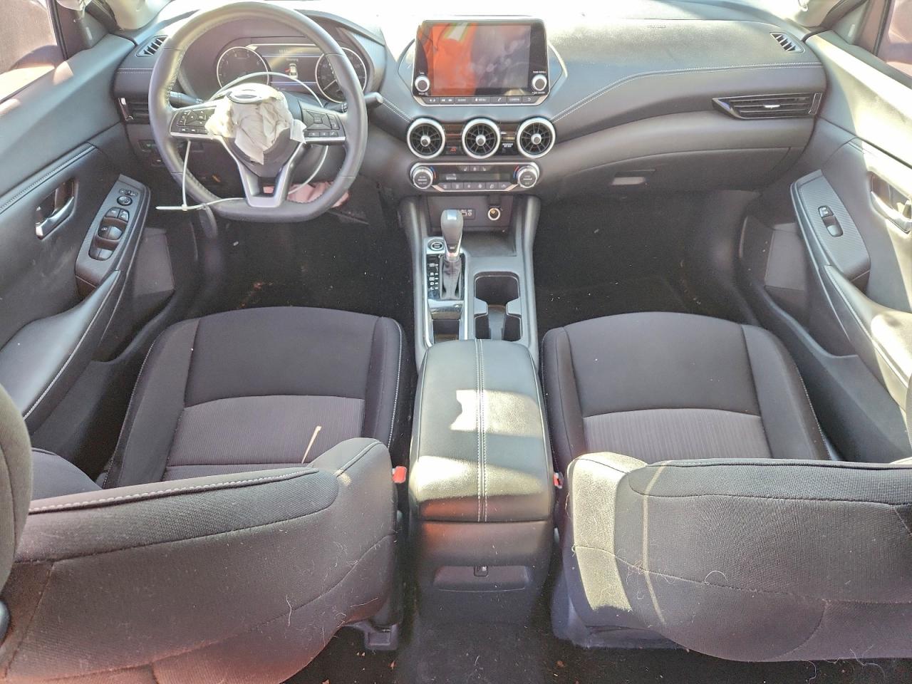 2022 NISSAN SENTRA SV photo 8