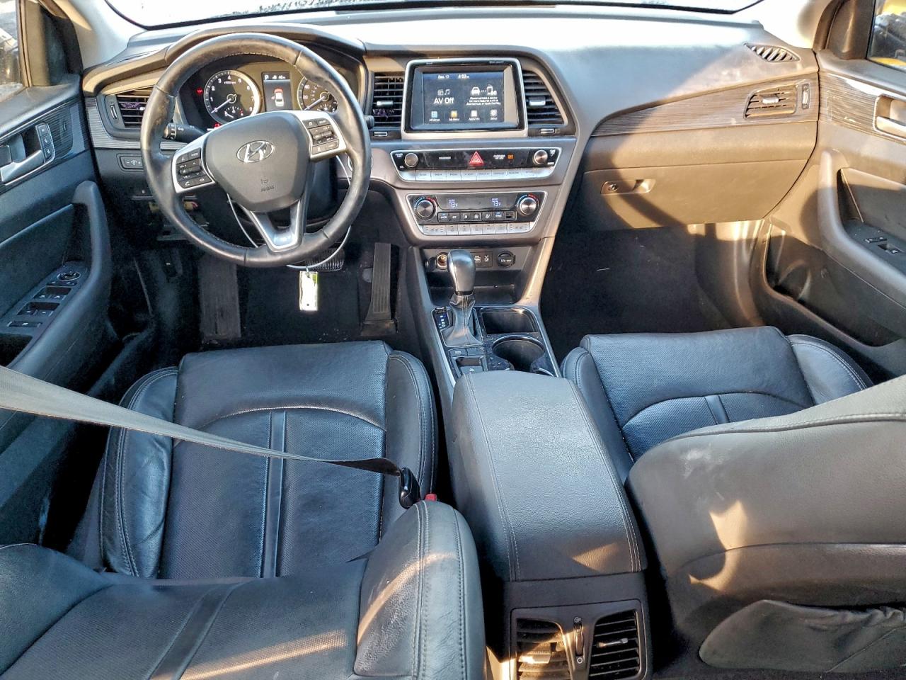 2018 HYUNDAI SONATA SPORT photo 8