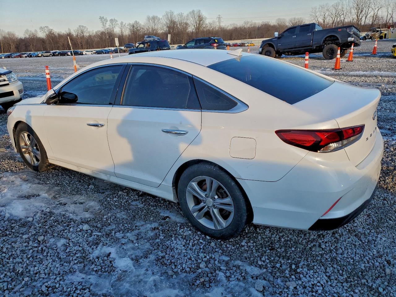 2018 HYUNDAI SONATA SPORT photo 2