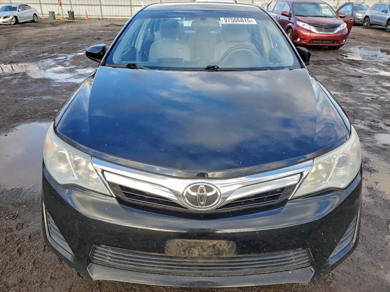 2014 TOYOTA CAMRY L photo 5